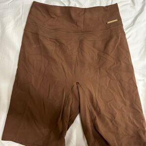 Gymshark Whitney Simmons shorts - sz small